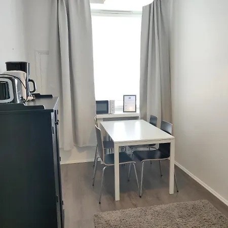Kotimaailma - Malminkatu 32 Appartement Helsinki